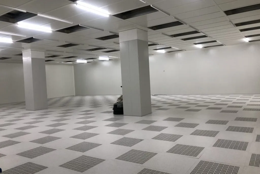 Фальшпол с Перфорацией